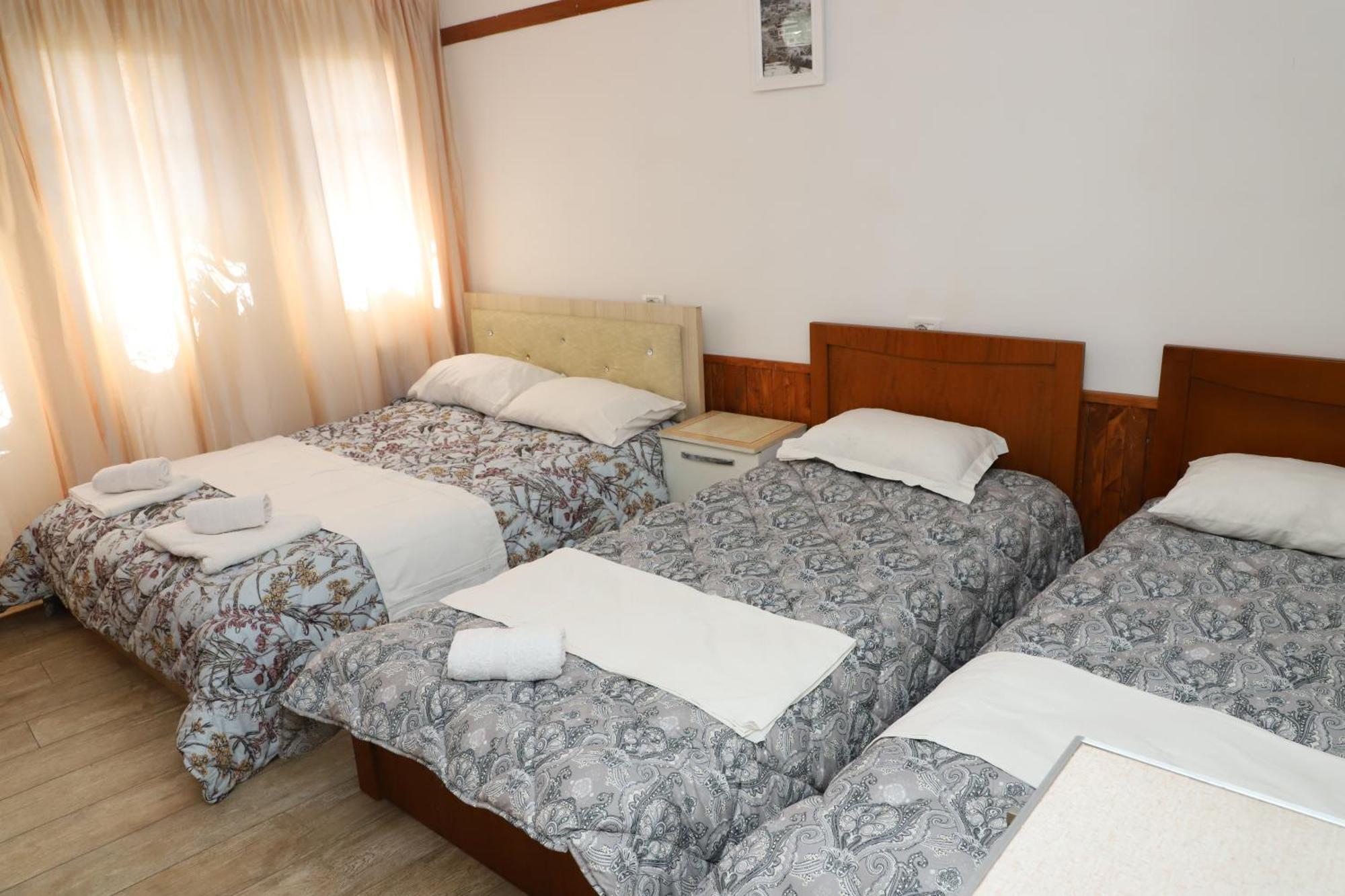 Elvi Aerd Apartment Berat Kültér fotó